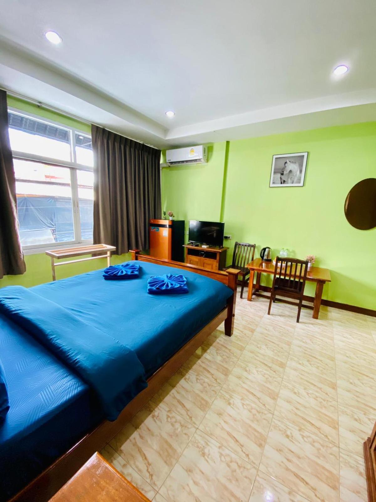 Bt Hotel Kata Beach Екстер'єр фото